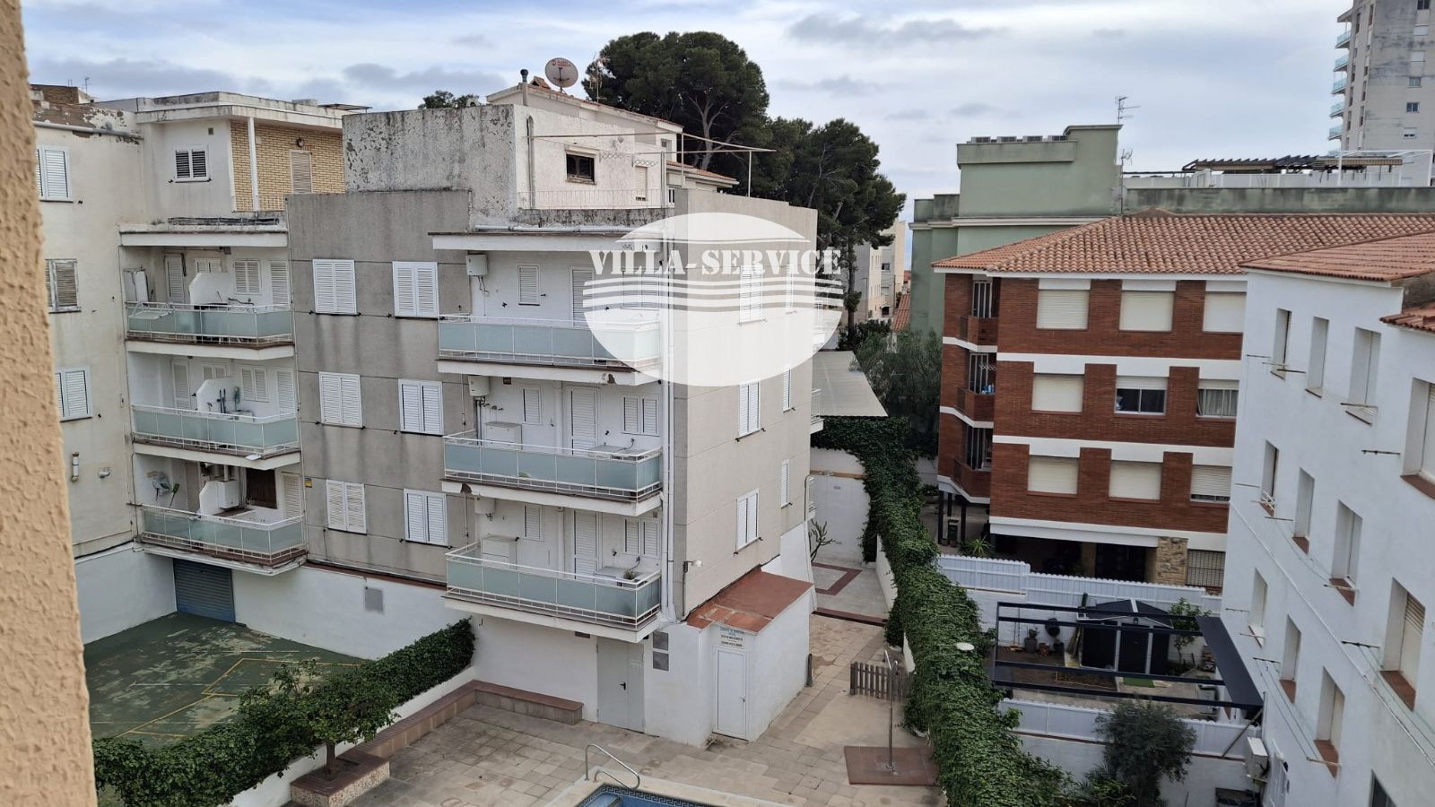 image PISO EN LA PLAYA DE COMA-RUGA 1