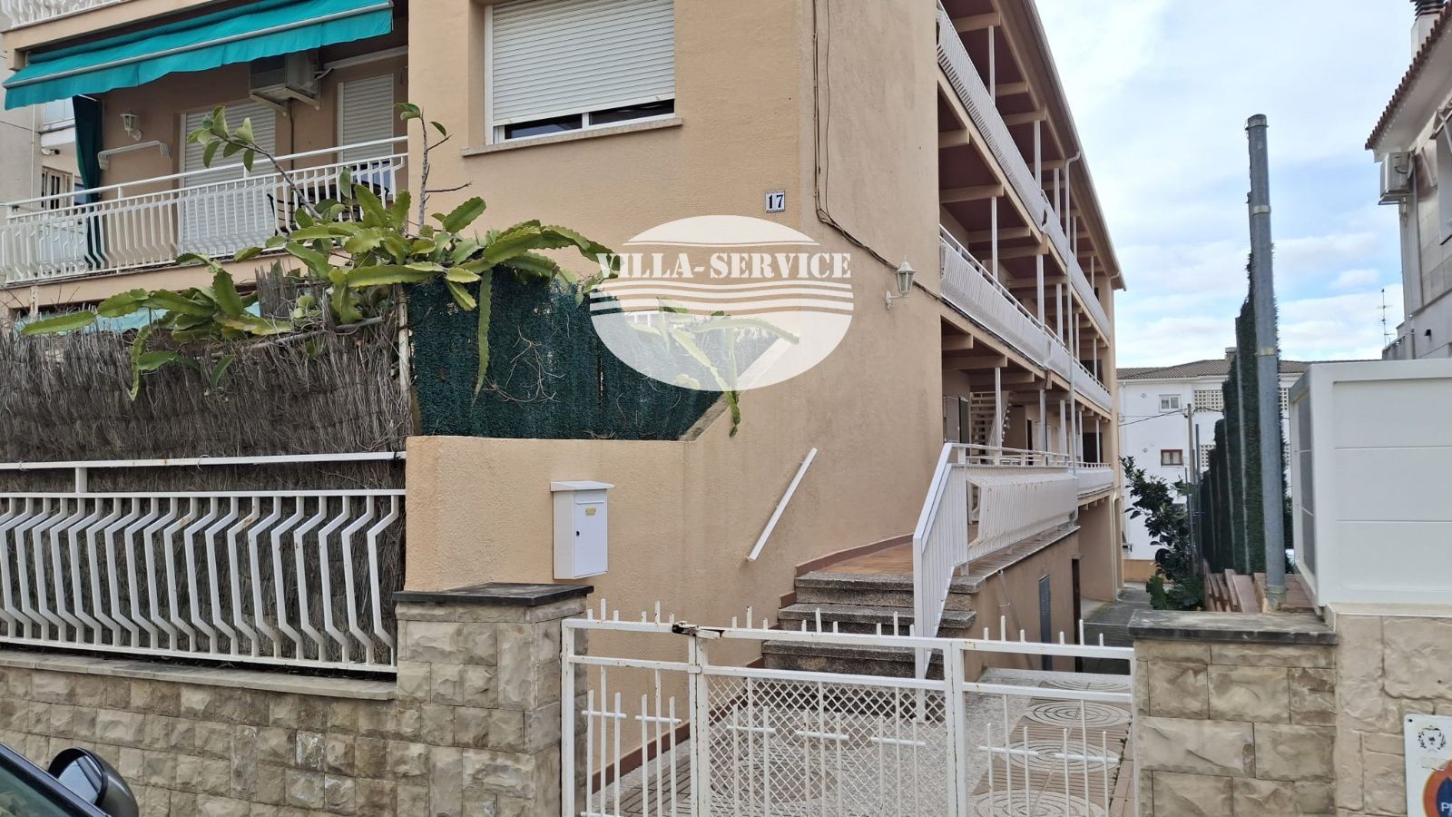 image PISO EN LA PLAYA DE COMA-RUGA 18