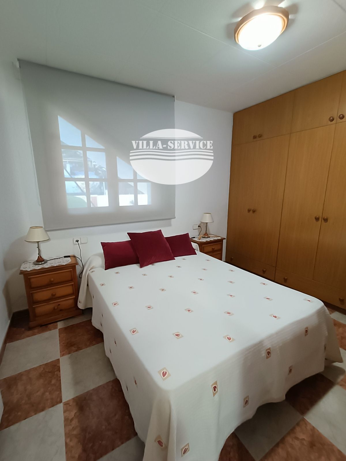 image Amplia casa individual 15