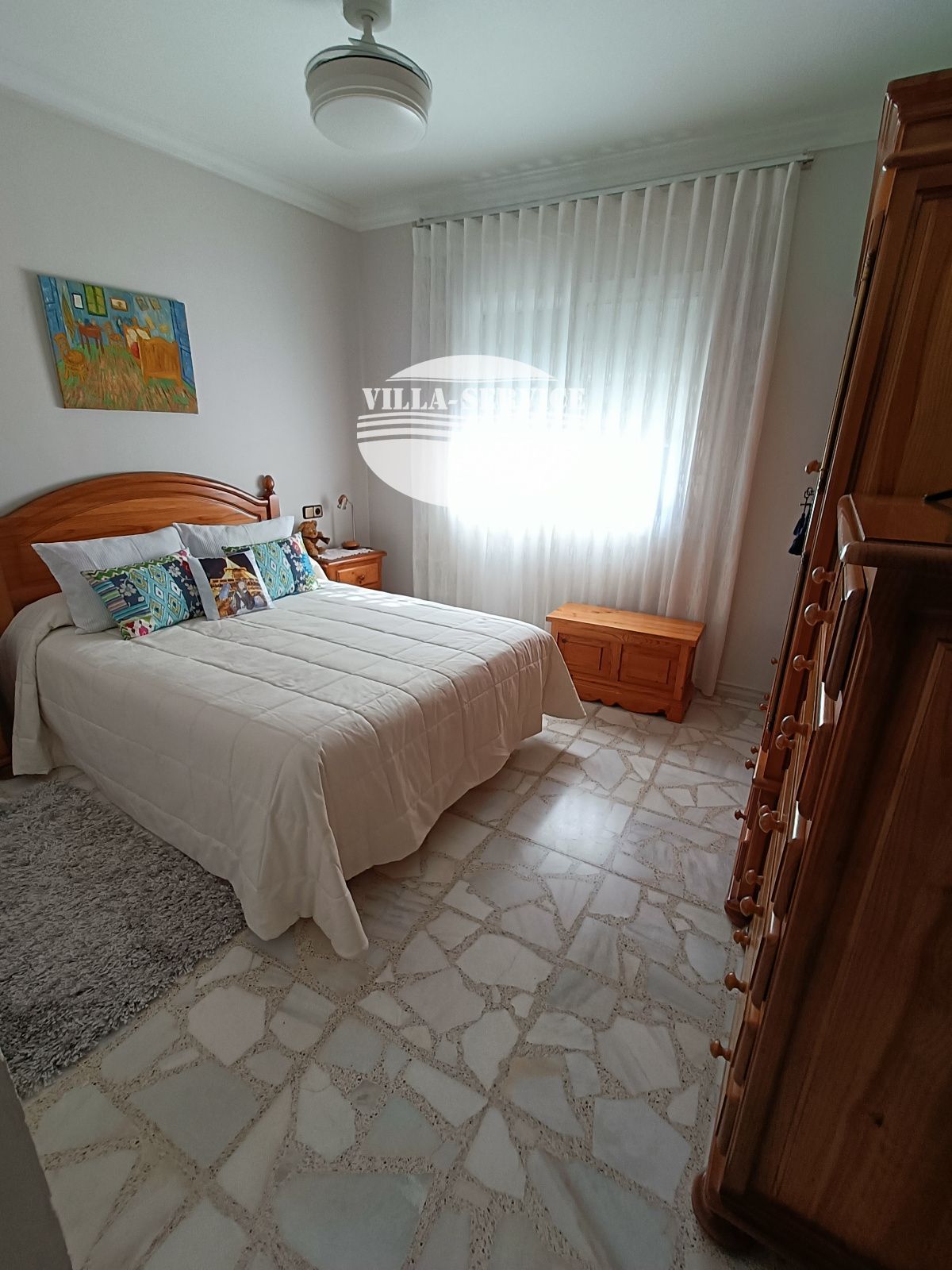 image Amplia casa individual 6