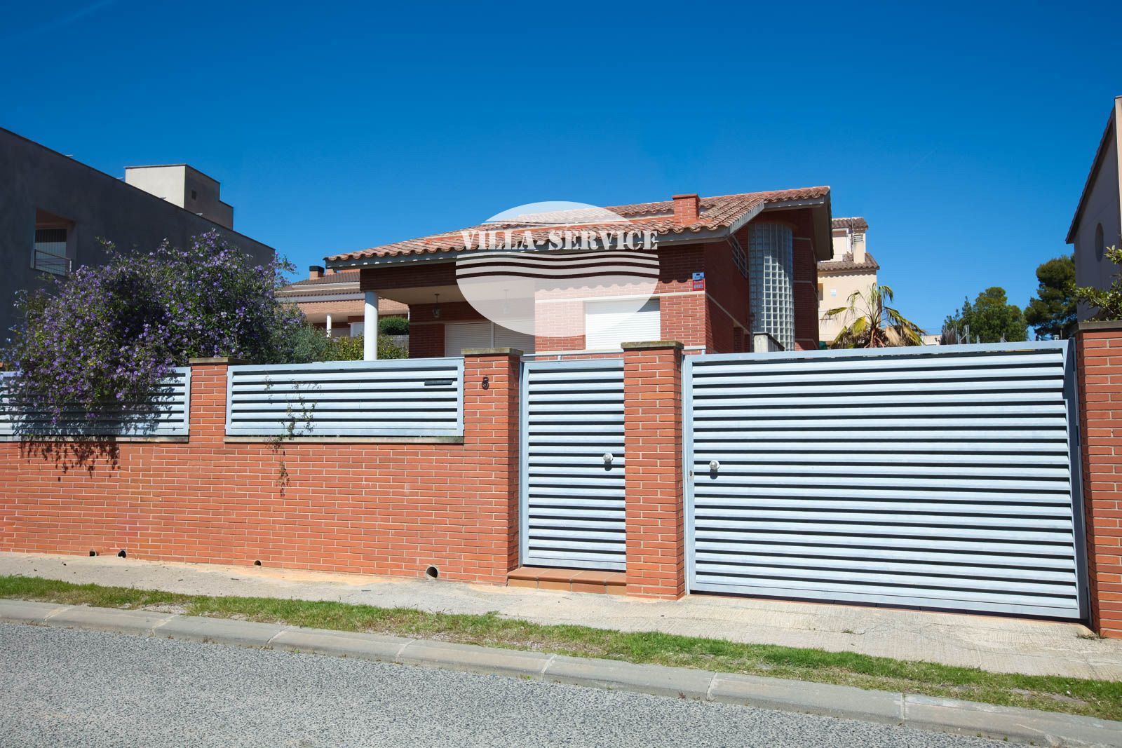 image Chalet independiente con gran terraza en Calafell 🏡 11