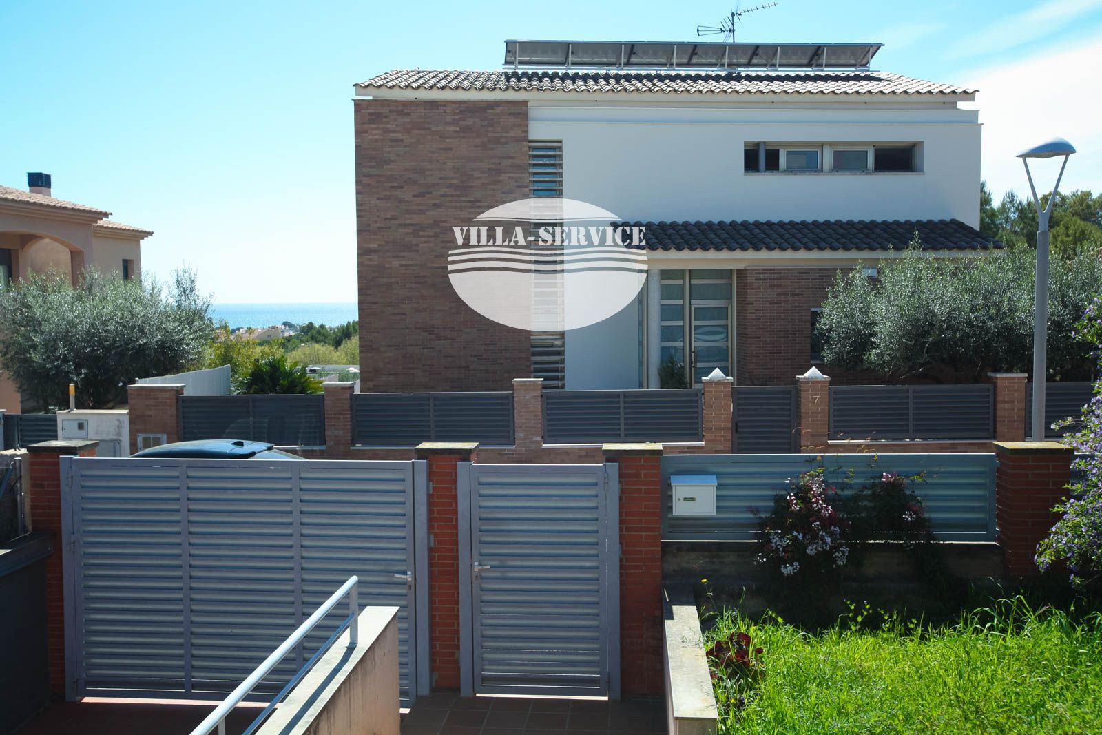 image Chalet independiente con gran terraza en Calafell 🏡 4
