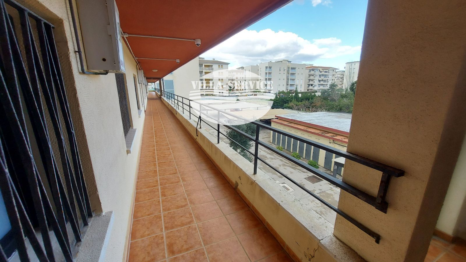 image Magnifico piso de 3 dormitorios en 1ª linea de mar en Segur de Calafell. 4