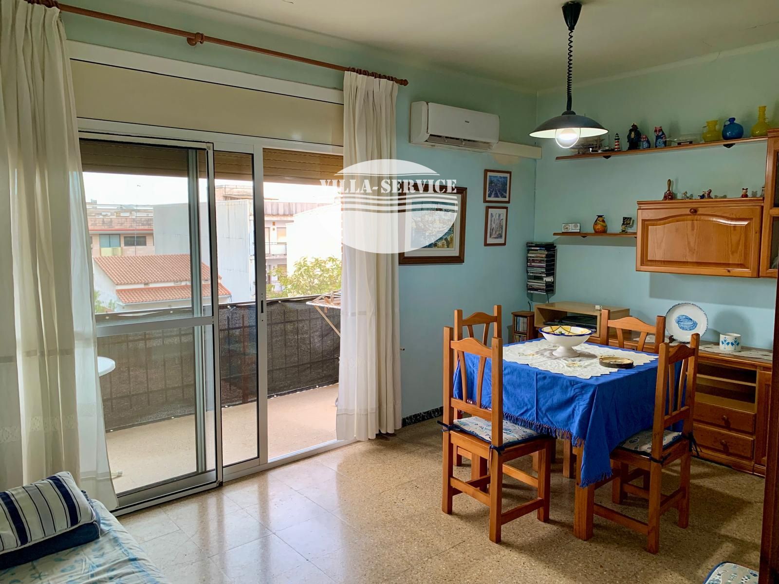 image ✨ Piso con terraza, vistas despejadas y gran potencial a 2 minutos del mar – Calafell Playa ✨ 5