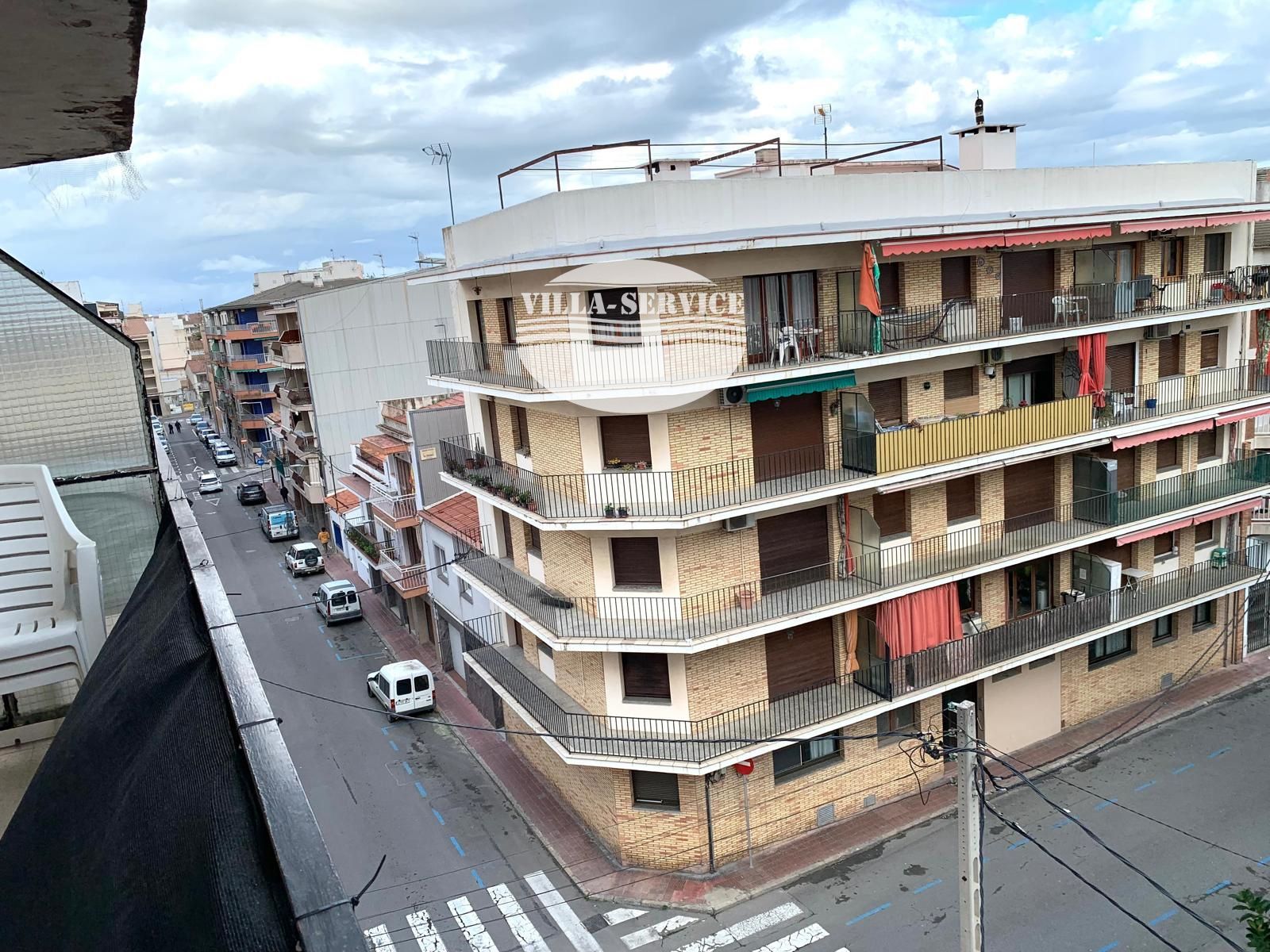 image ✨ Piso con terraza, vistas despejadas y gran potencial a 2 minutos del mar – Calafell Playa ✨ 14