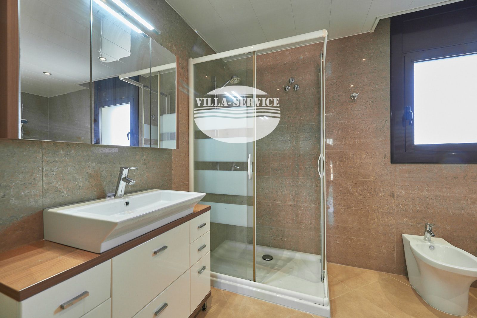 image CHALET INDEPENDIENTE ALTO STANDING EN SEGUR DE CALAFELL CENTRO 9