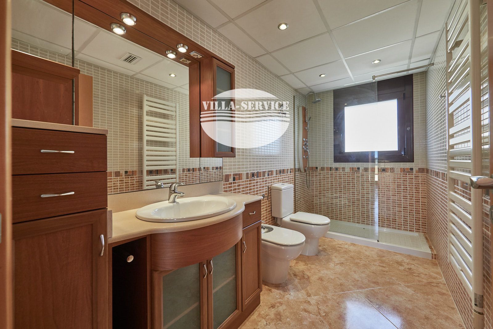 image CHALET INDEPENDIENTE ALTO STANDING EN SEGUR DE CALAFELL CENTRO 11