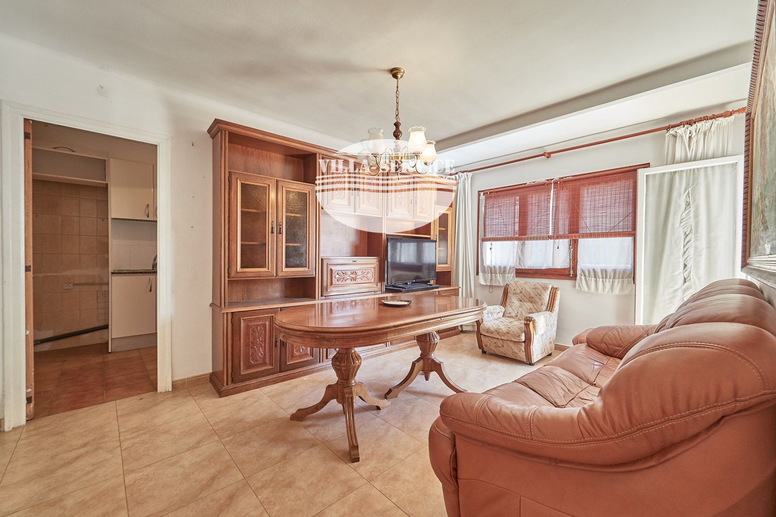 image PISO EN EL CENTRO DE TORREDEMBARRA 14