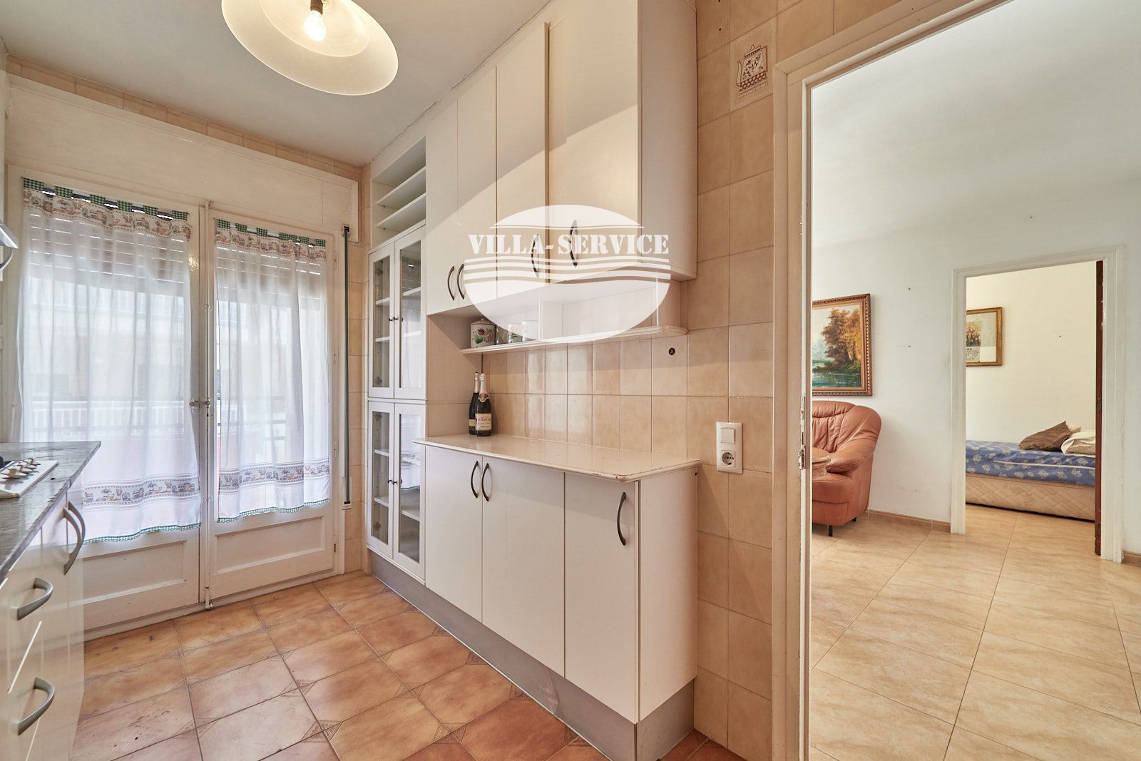 image PISO EN EL CENTRO DE TORREDEMBARRA 19