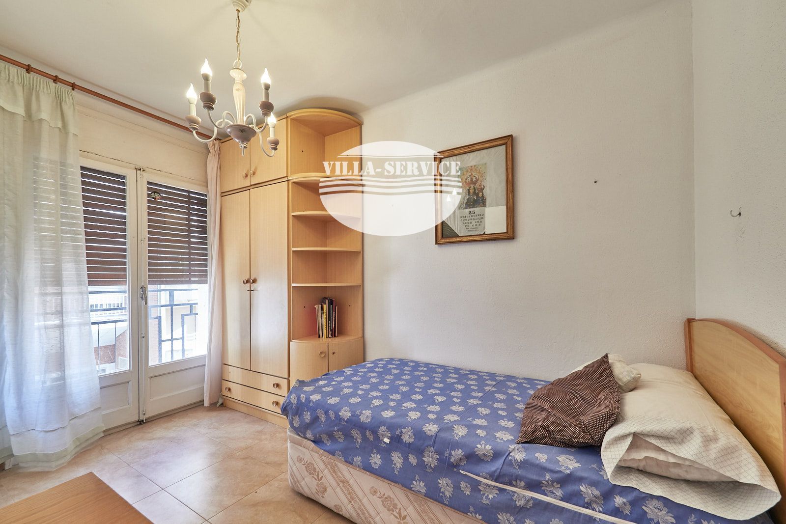 image PISO EN EL CENTRO DE TORREDEMBARRA 21