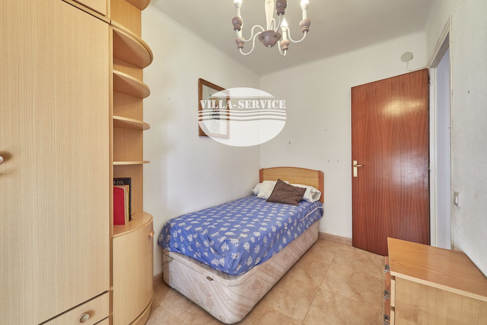 image PISO EN EL CENTRO DE TORREDEMBARRA 22