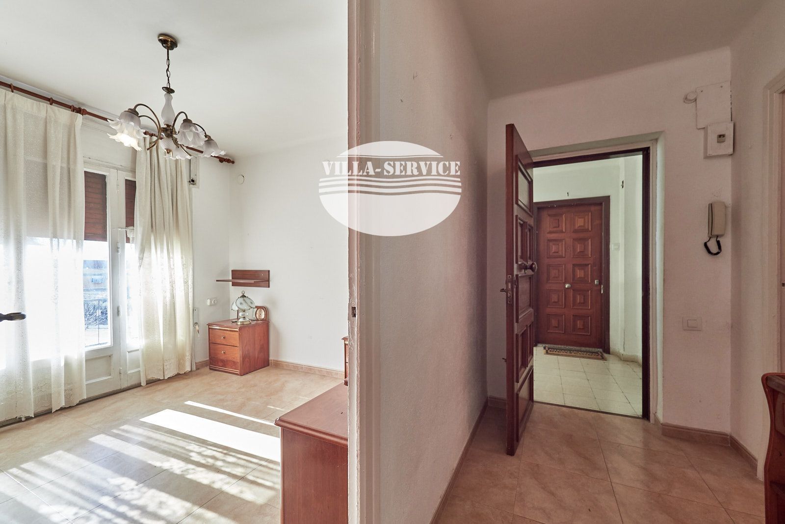 image PISO EN EL CENTRO DE TORREDEMBARRA 4