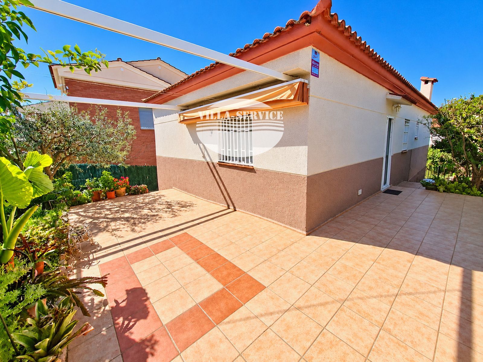 CHALET INDEPENDIENTE CON VISTAS AL MAR EN SEGUR DE CALAFELL