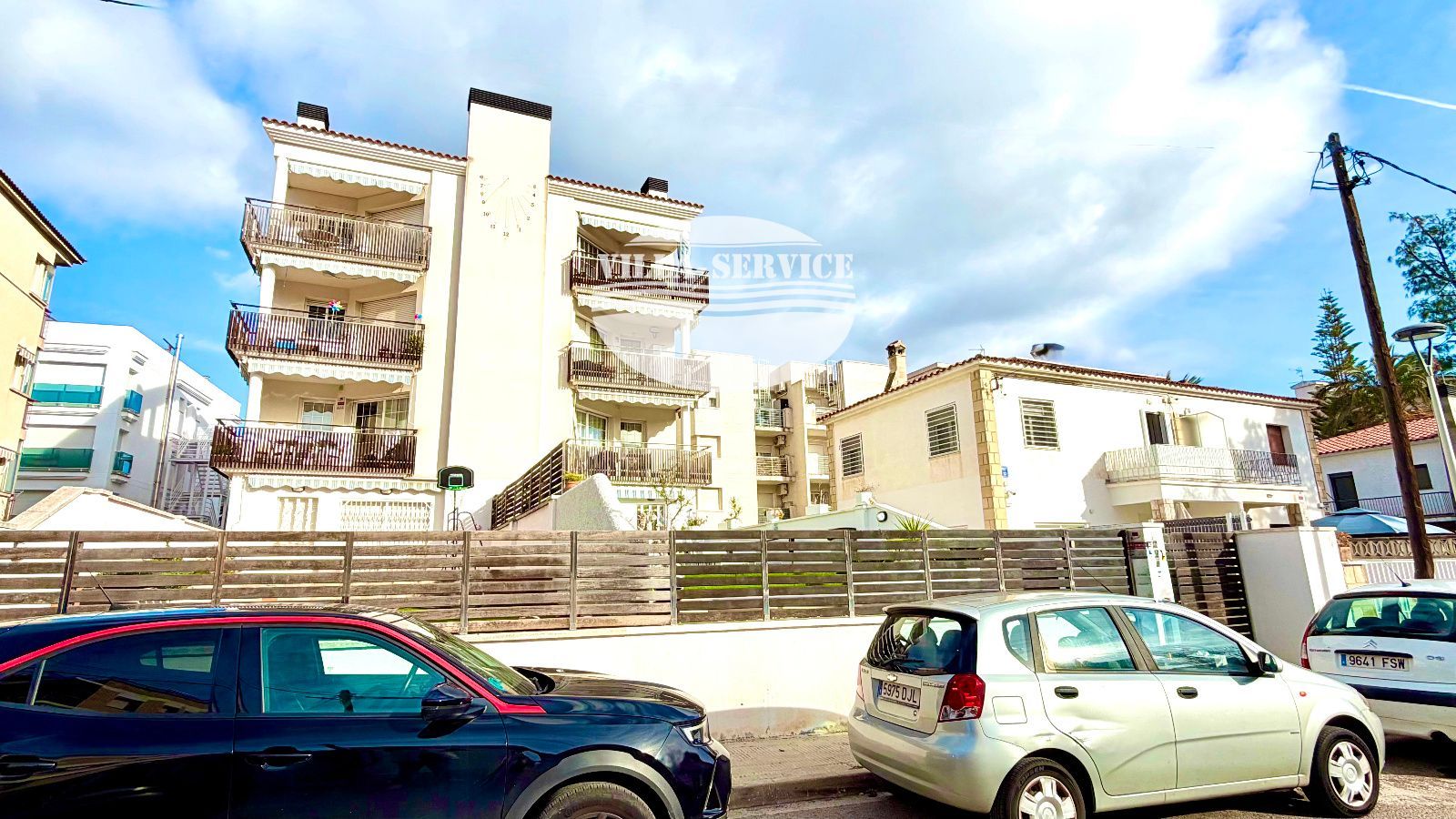 APARTAMENTO EN SEGUNDA LINEA DE MAR