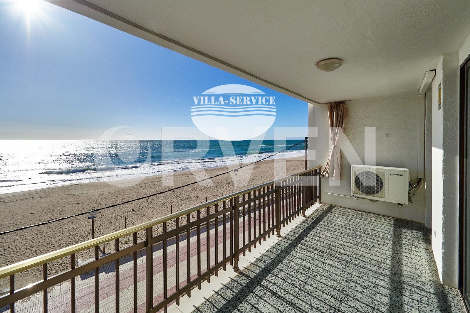 image ESPECTACULAR PISO EN PRIMERA LÍNEA DE MAR – PLAYA DEL VENDRELL 8