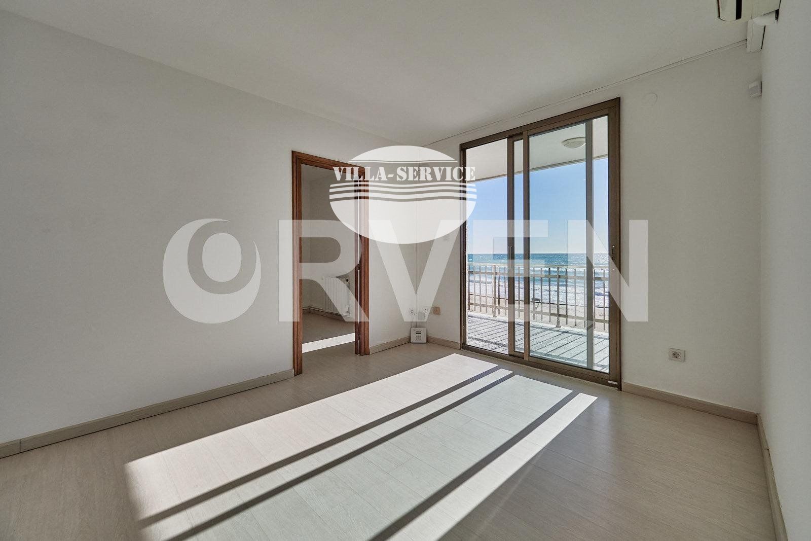 image ESPECTACULAR PISO EN PRIMERA LÍNEA DE MAR – PLAYA DEL VENDRELL 40