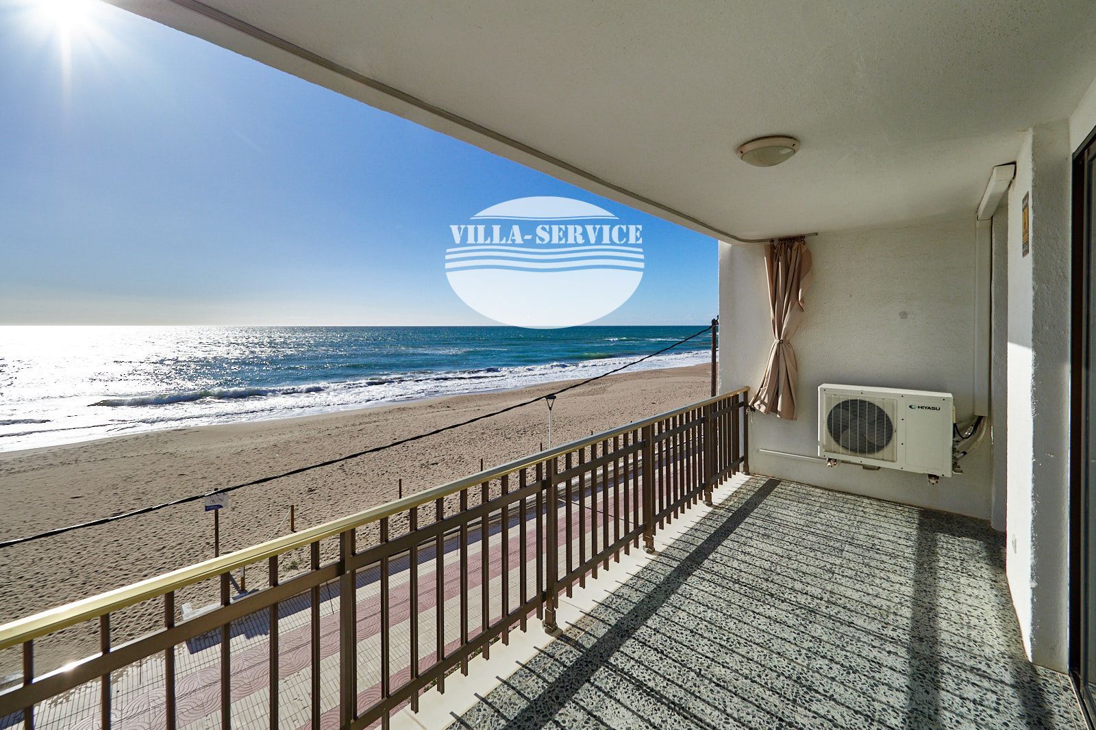 image ESPECTACULAR PISO EN PRIMERA LÍNEA DE MAR – PLAYA DEL VENDRELL 3