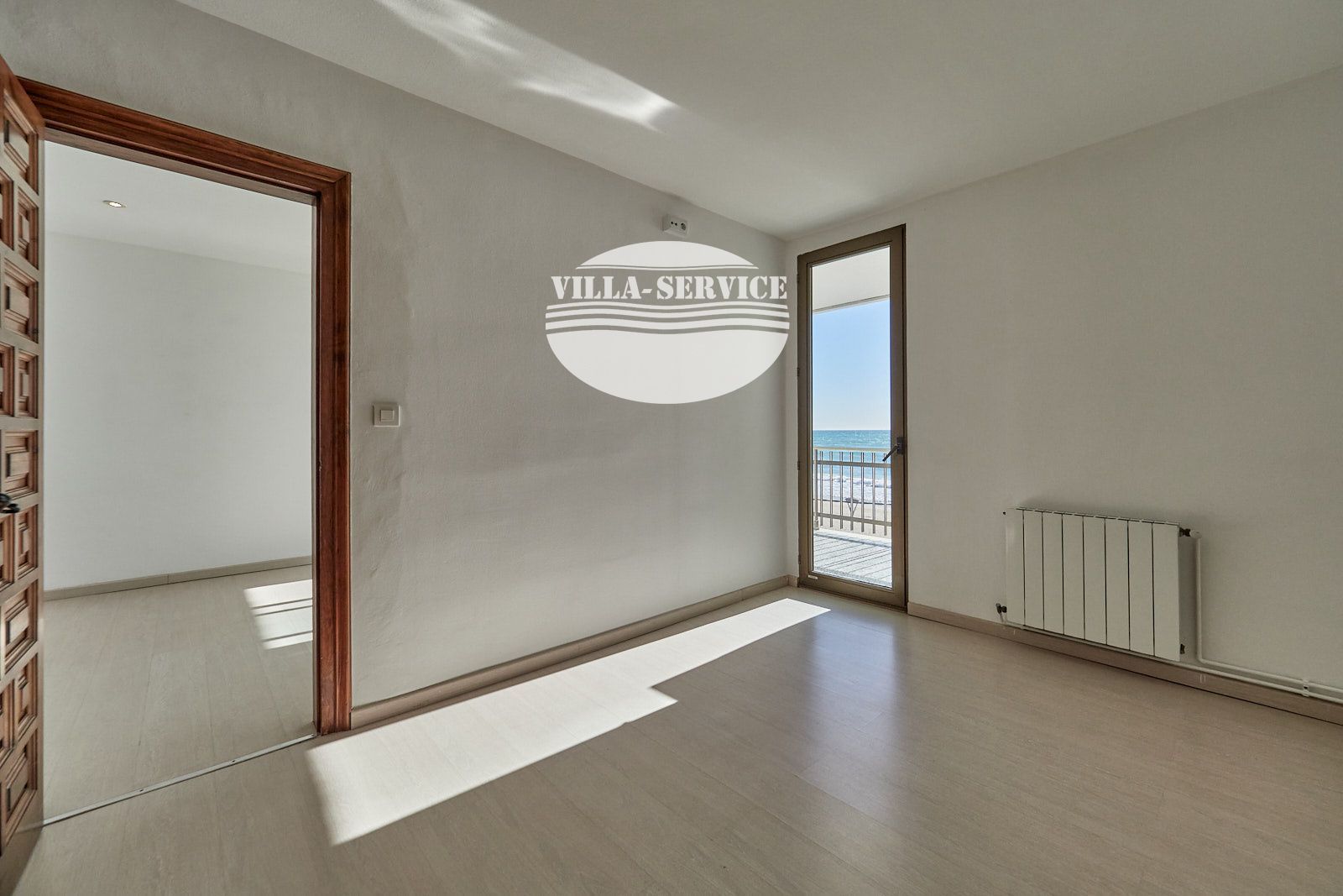 image ESPECTACULAR PISO EN PRIMERA LÍNEA DE MAR – PLAYA DEL VENDRELL 37