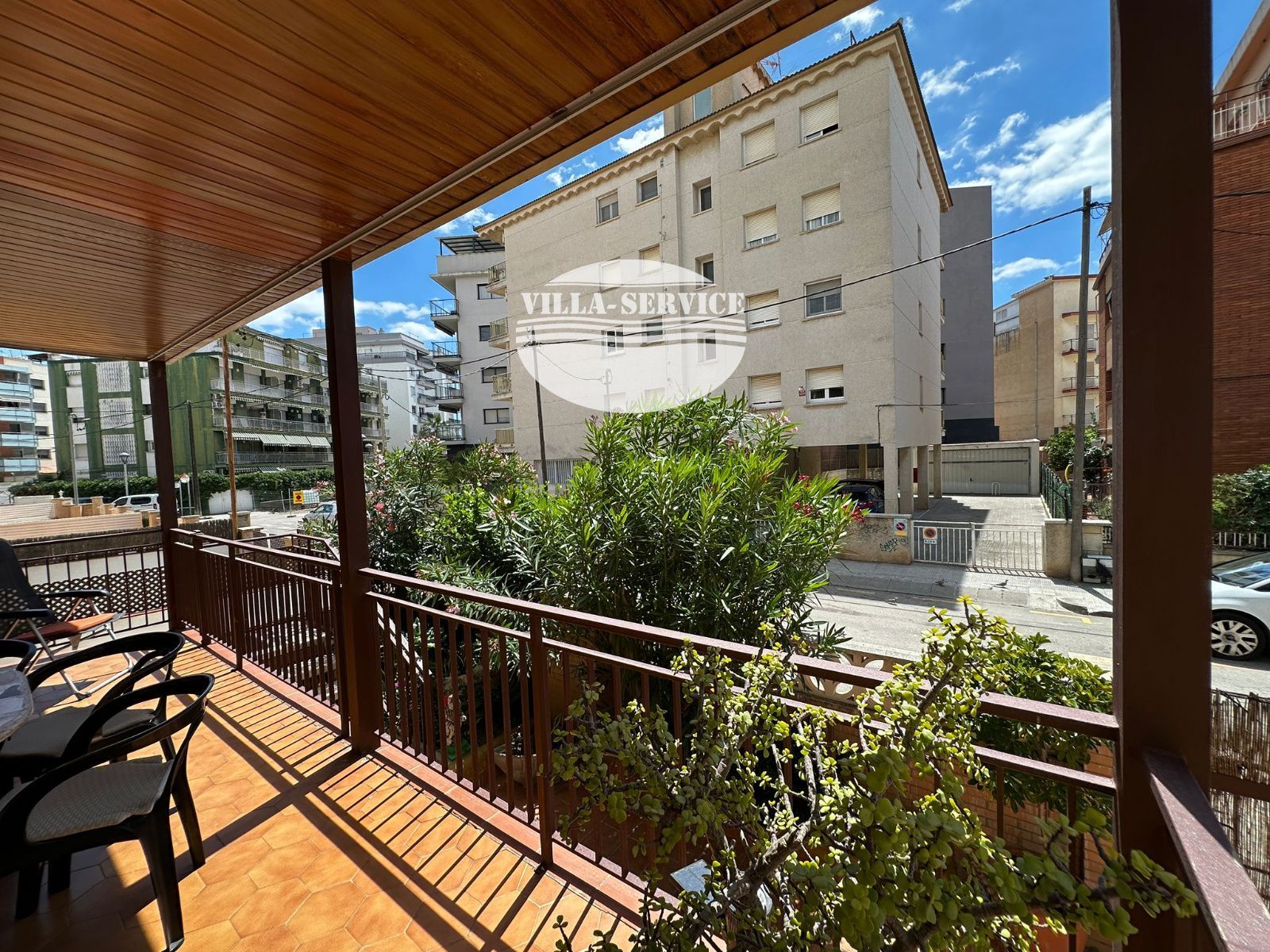 Planta baja para entrar a vivir en 2º línea de mar en Segur de Calafell