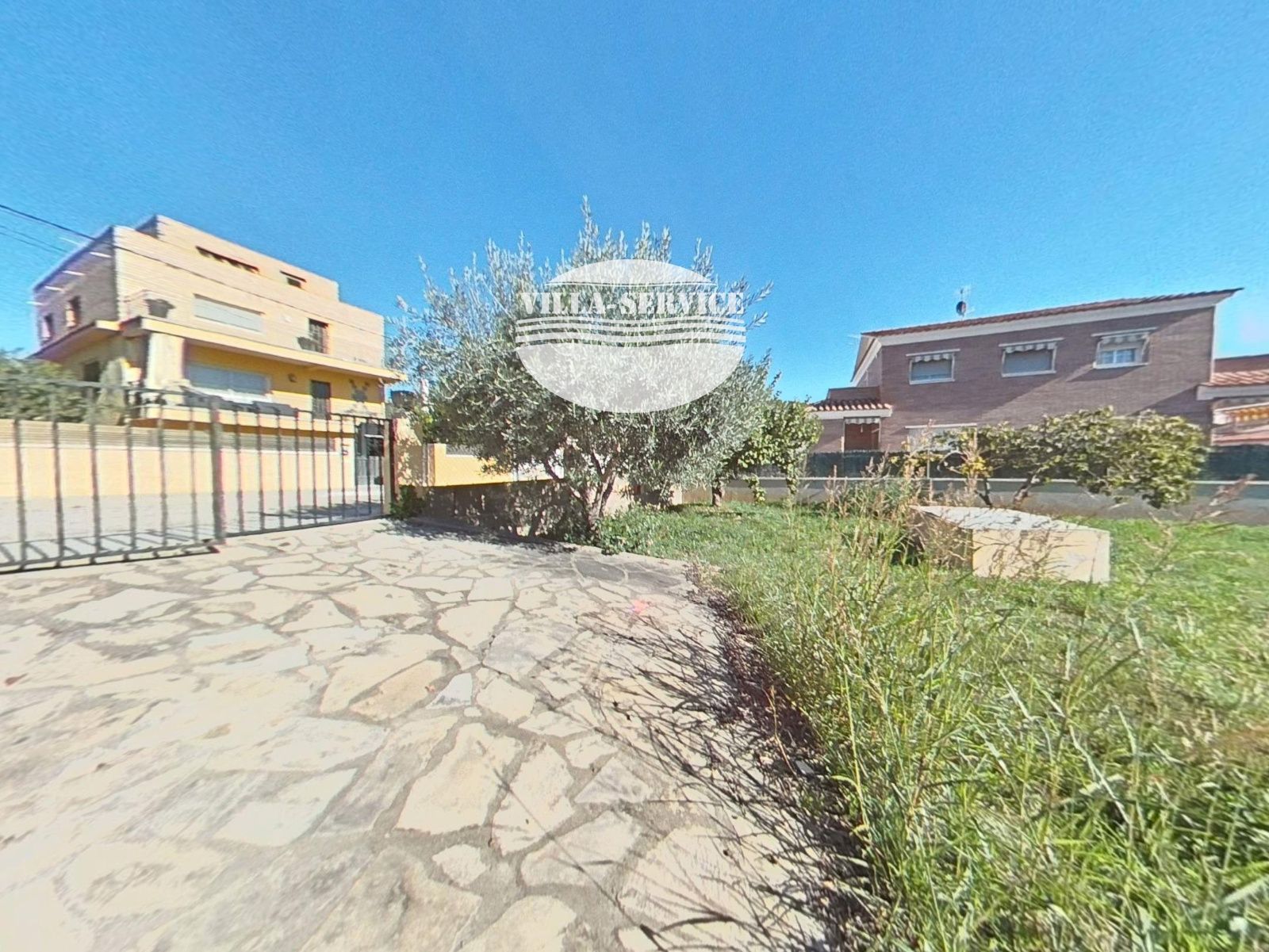 image Solar en venta en el centro de Segur de Calafell cerca de servicos 1