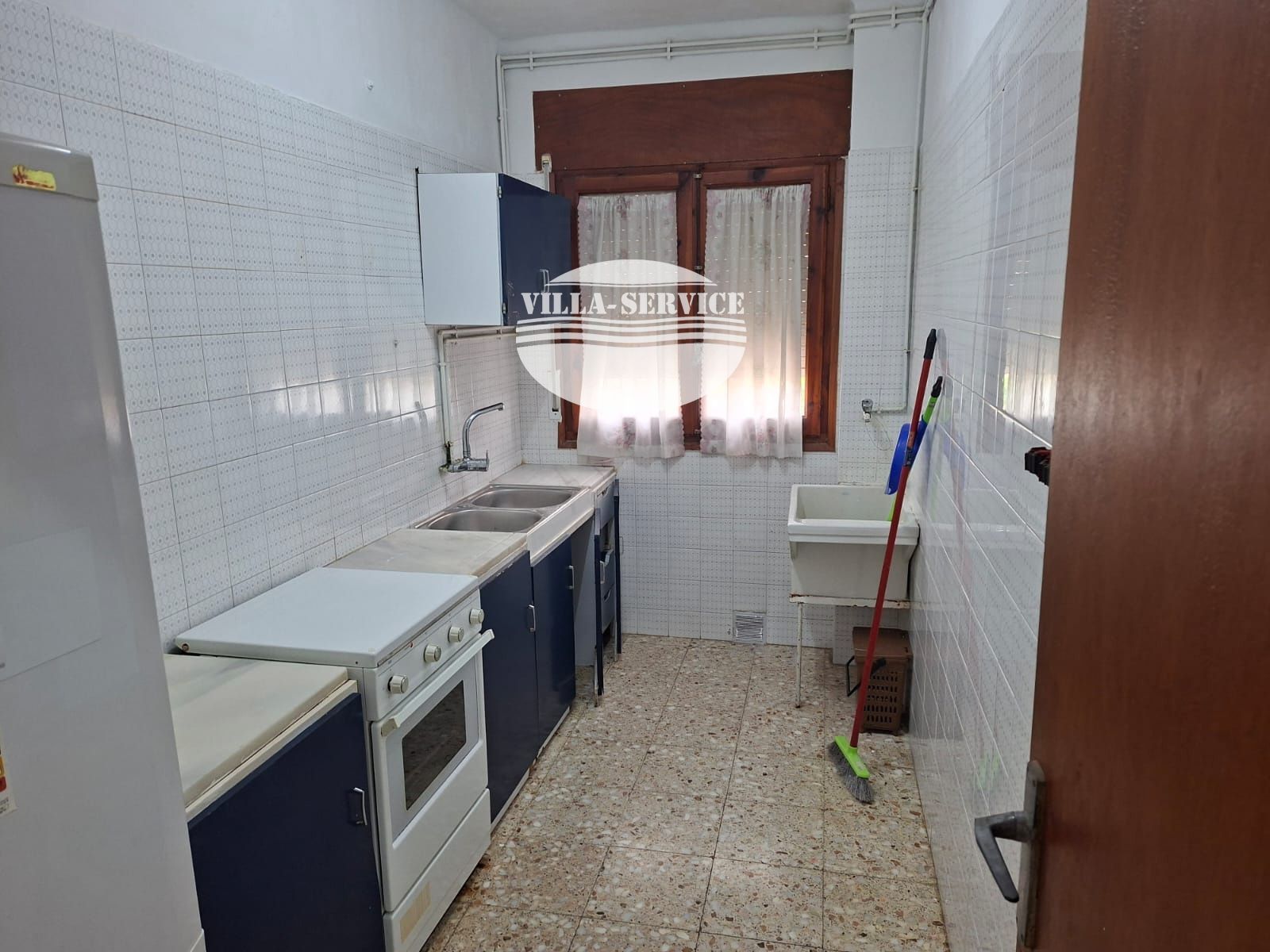 image PISO 23