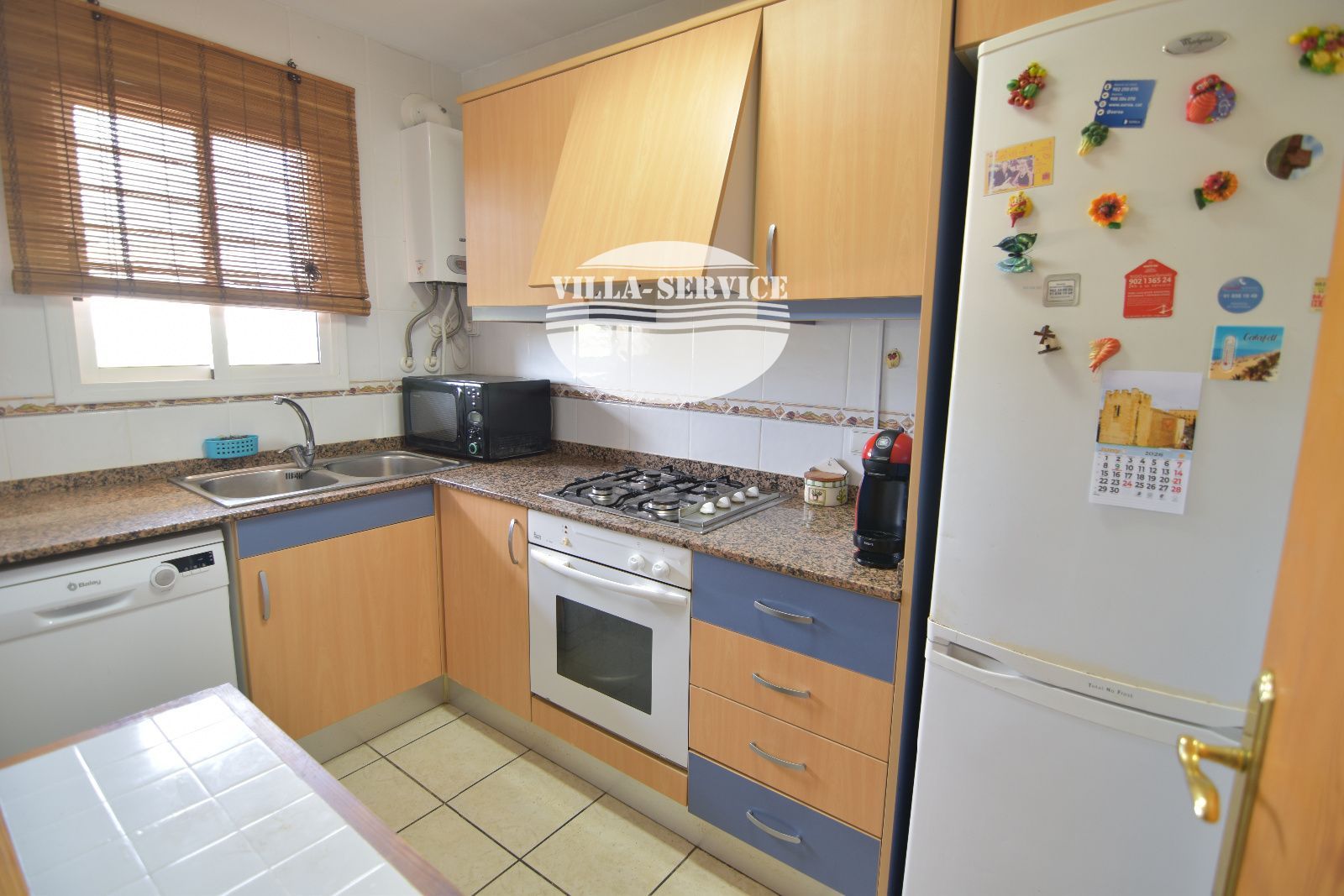 image Vive junto al mar: piso exterior con terraza, piscina comunitaria y todos los servicios. 9