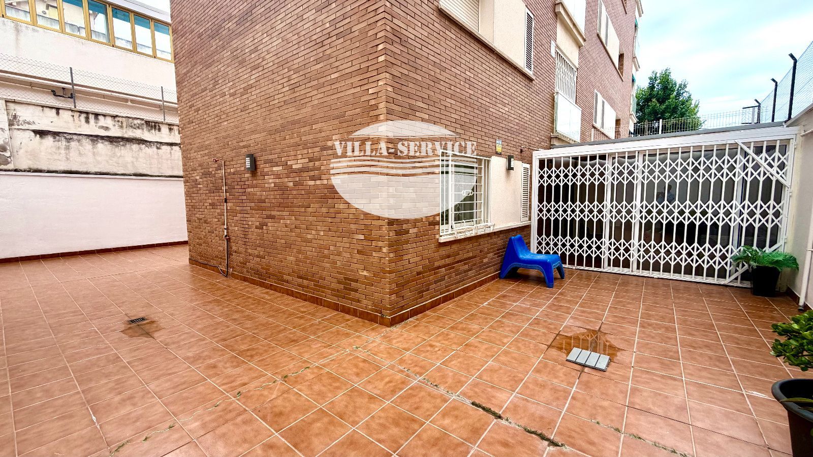 image 🏡🌞 ¡PLANTA BAJA CON TERRAZA DE 100 m² A UN PASO DE LA PLAYA Y DE LA ESTACIÓN! 24
