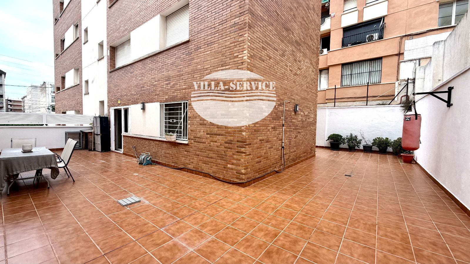 image 🏡🌞 ¡PLANTA BAJA CON TERRAZA DE 100 m² A UN PASO DE LA PLAYA Y DE LA ESTACIÓN! 22