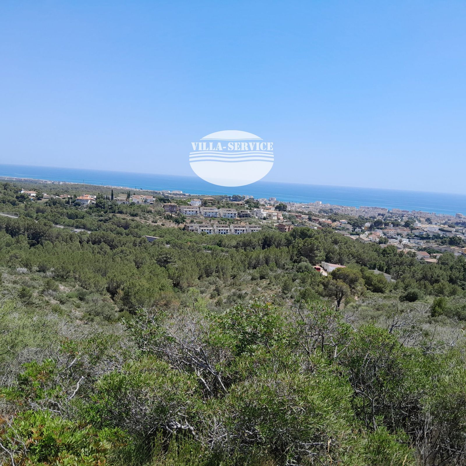Terreno rústico de 857 m² con impresionantes vistas al mar en Segur de Dalt