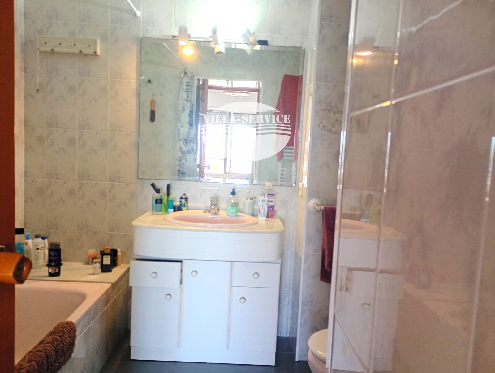 image PISO EN VENTA EN 1º LINEA DE MAR SEGUR DE CALAFELL 28
