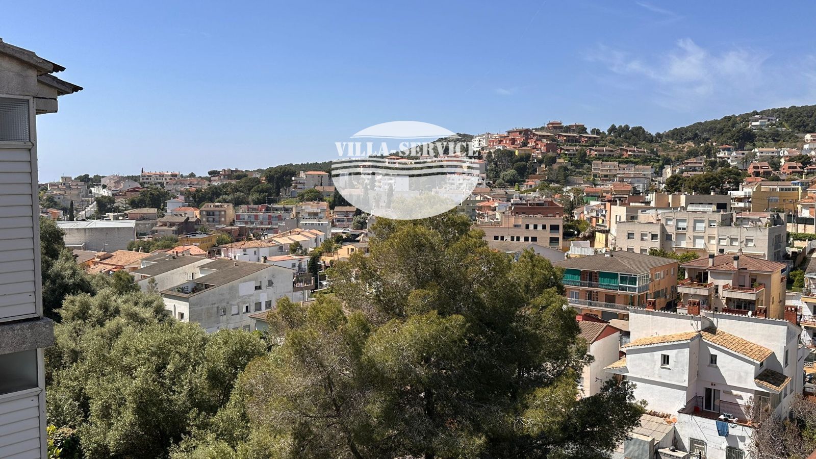 image BONITO PISO MUY AMPLIO Y CERCA DEL INSTITUTO 38