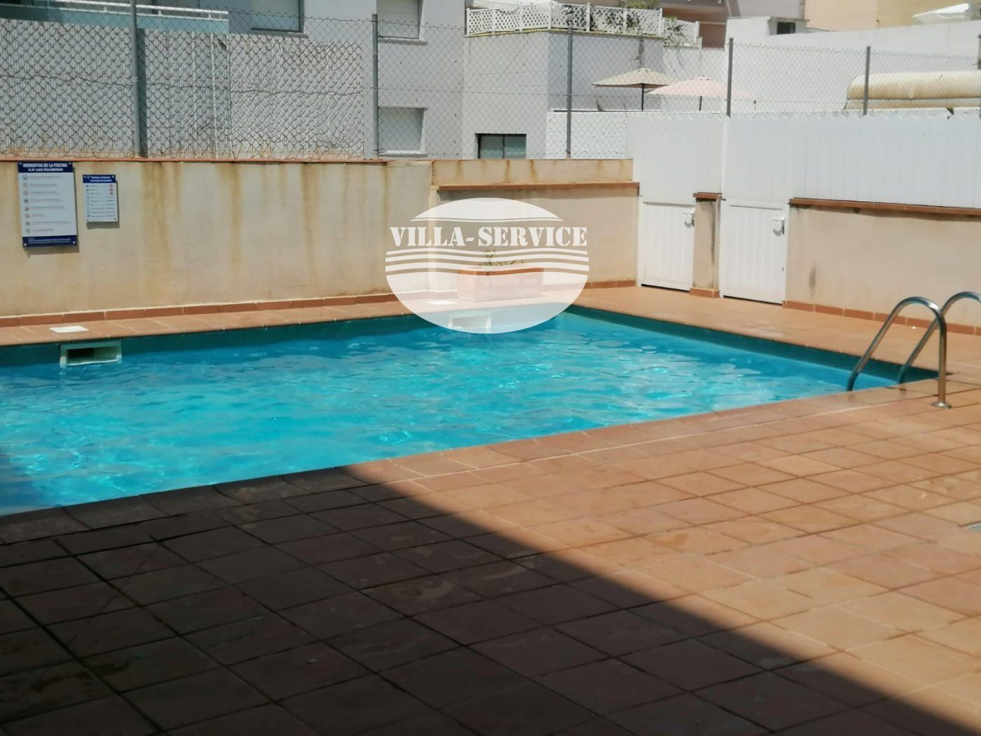 image PLANTA BAJA SEMINUEVA CON VISTAS AL MAR, PISCINA EN LA PLAYA DE CALAFELL 24