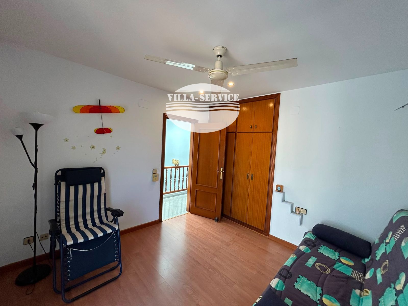 image Magnifica casa junto al mar 47