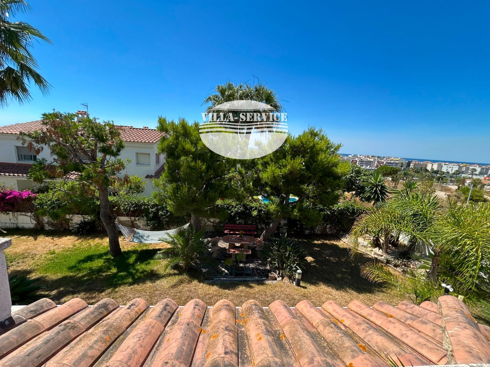 image Magnifica casa junto al mar 45