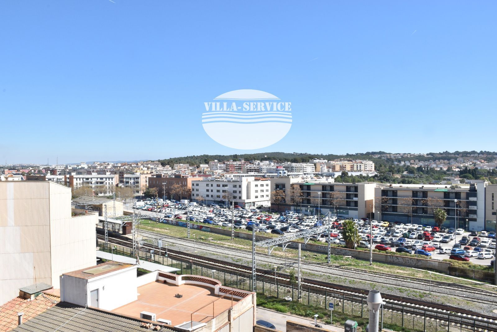 image SOBRE ATICO EN EL CENTRO DE VENDRELL CON VISTAS A MAR Y MONTAÑA 21
