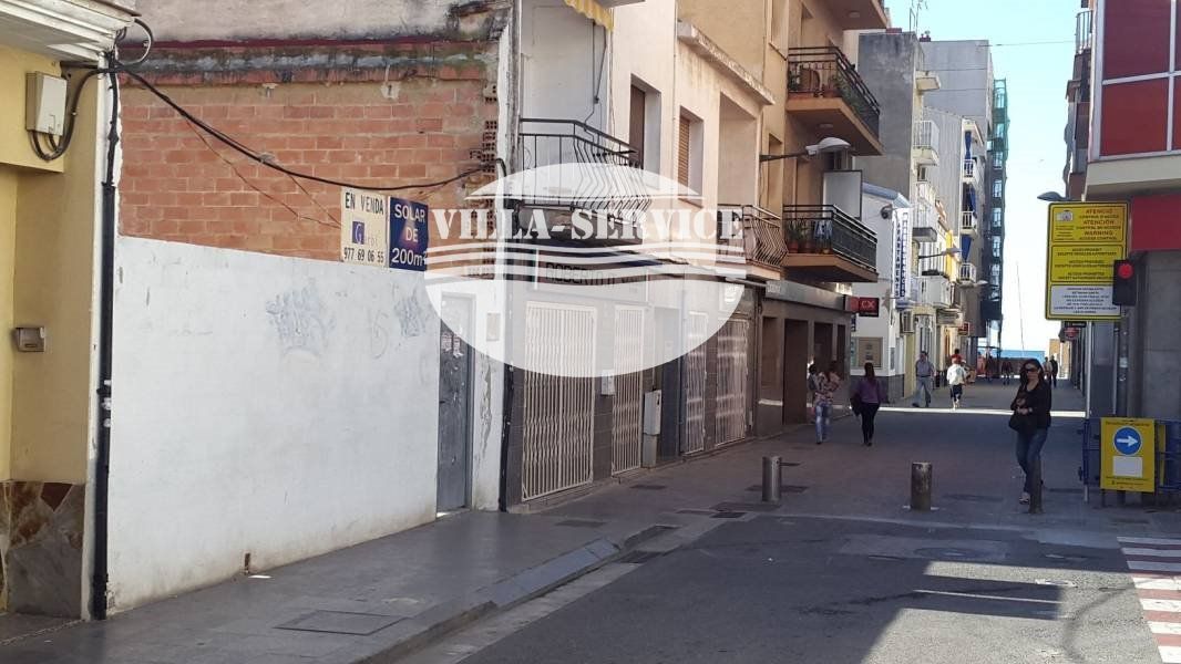 SOLAR EN CALAFELL PLAYA