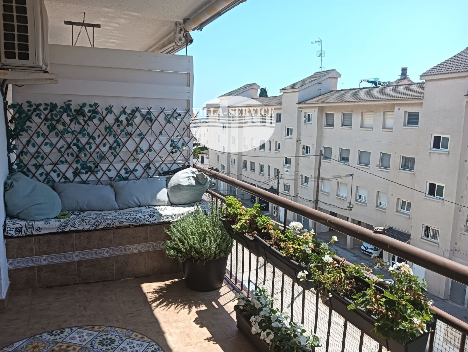 image Bonito piso de dos habitaciones en Cunit playa 1