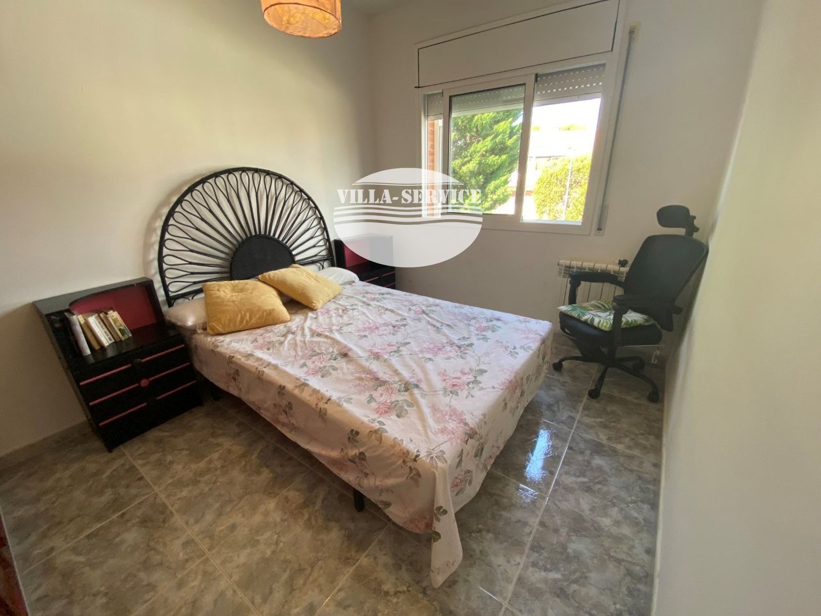 image VENTA DE CHALET INDEPENDIENTE DE 4 DORMITORIOS / 3 BAÑOS Y PISCINA PROPIA 31