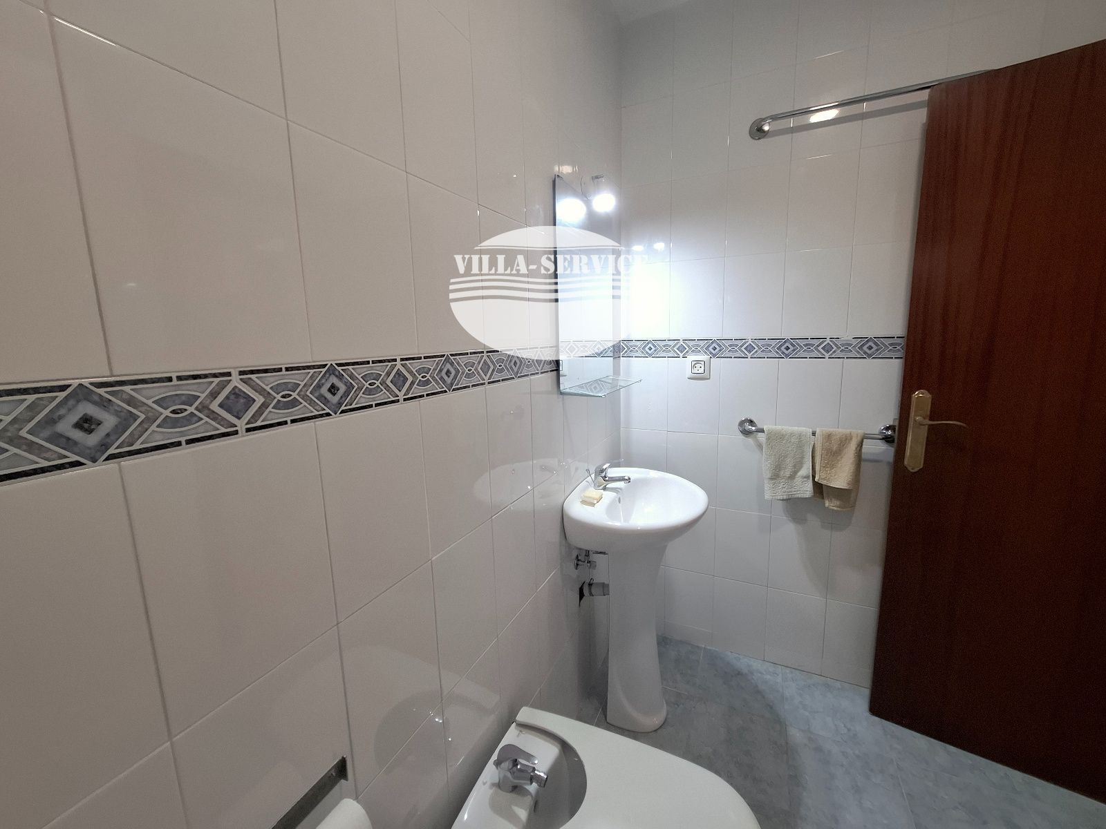 image Piso luminoso con 3 habitaciones, chimenea y terraza orientada al sur en Puig Pelós, Cunit 21