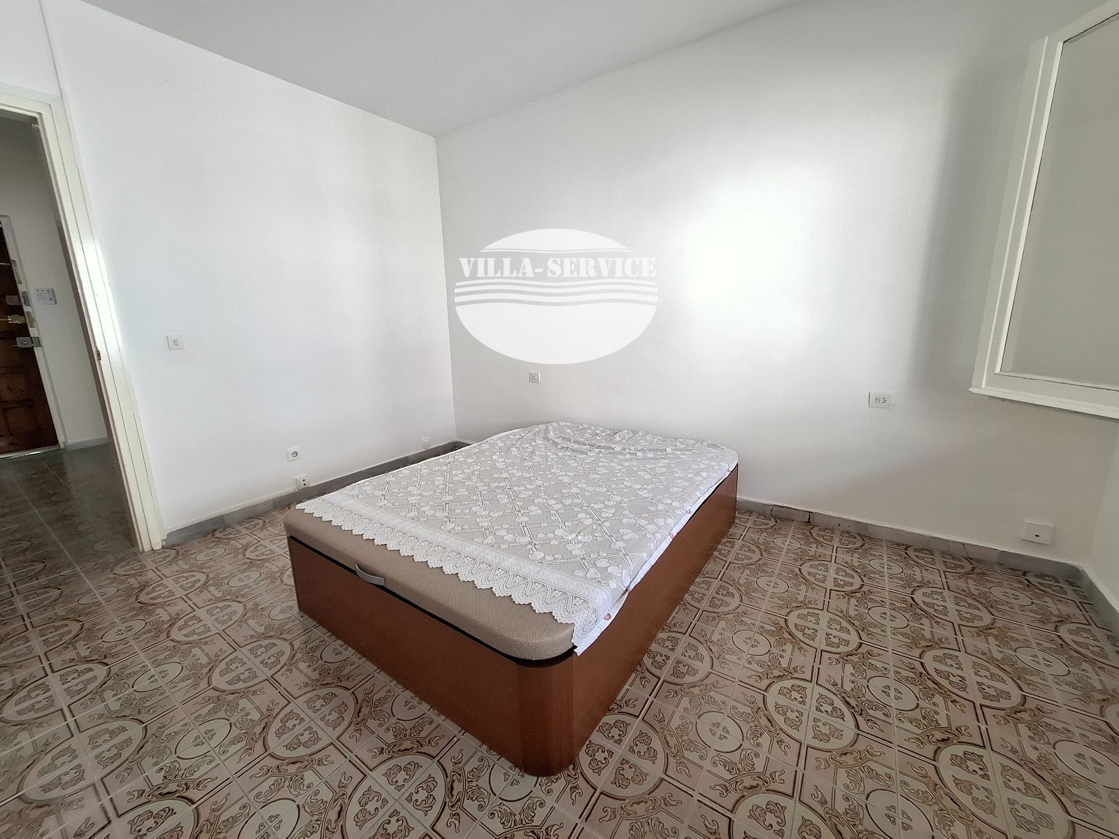 image Piso luminoso con 3 habitaciones, chimenea y terraza orientada al sur en Puig Pelós, Cunit 24