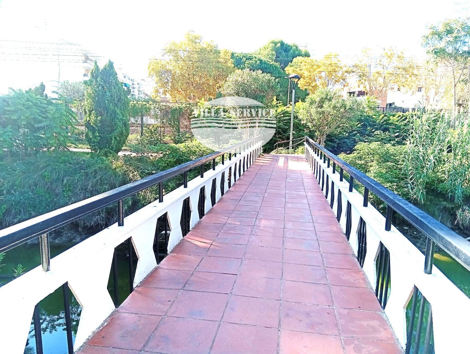 image CASA ADOSADA EN ALORDA PARK 6