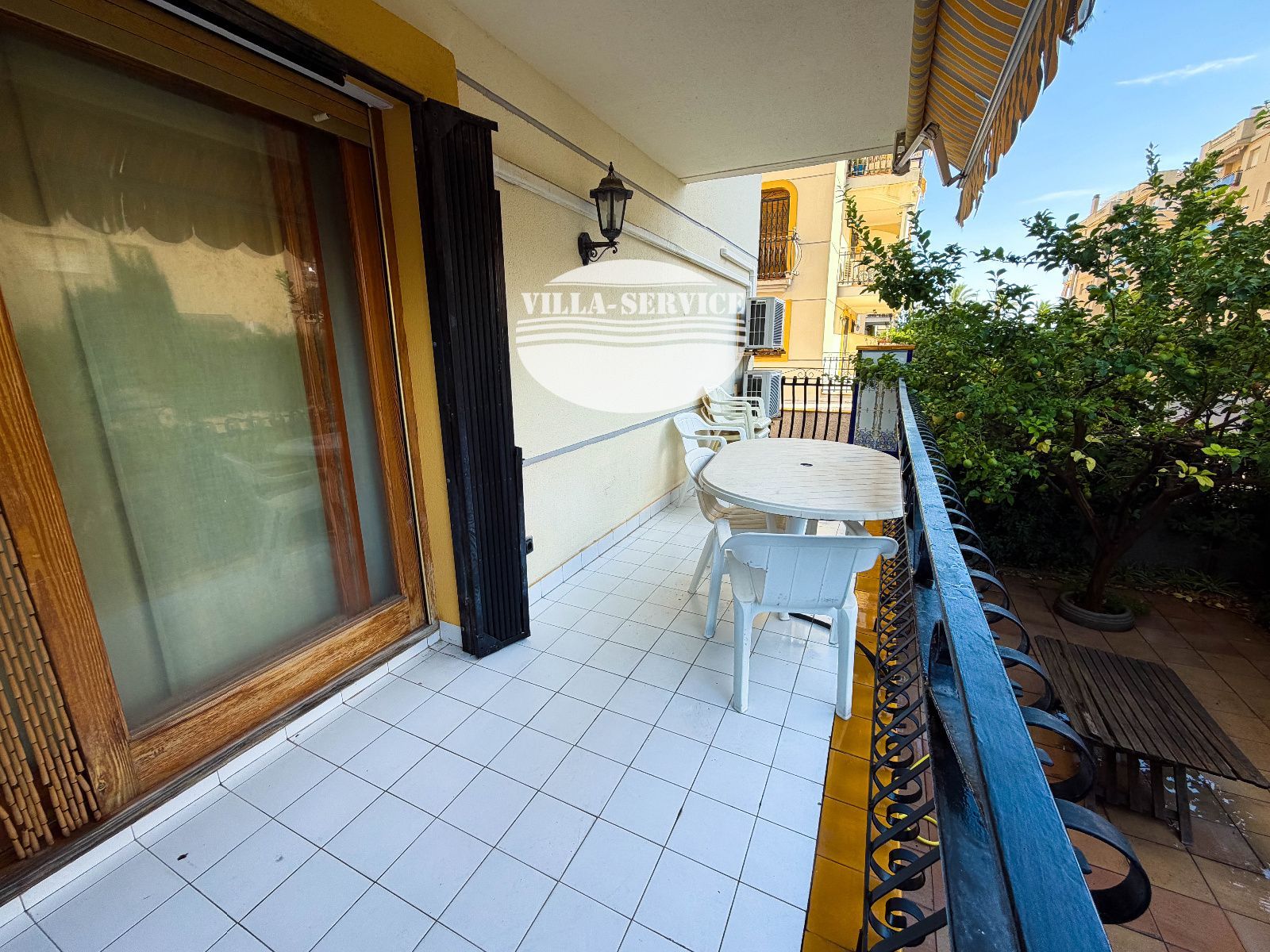 image Calafell: piso de 3 habitaciones, piscina y garaje 5
