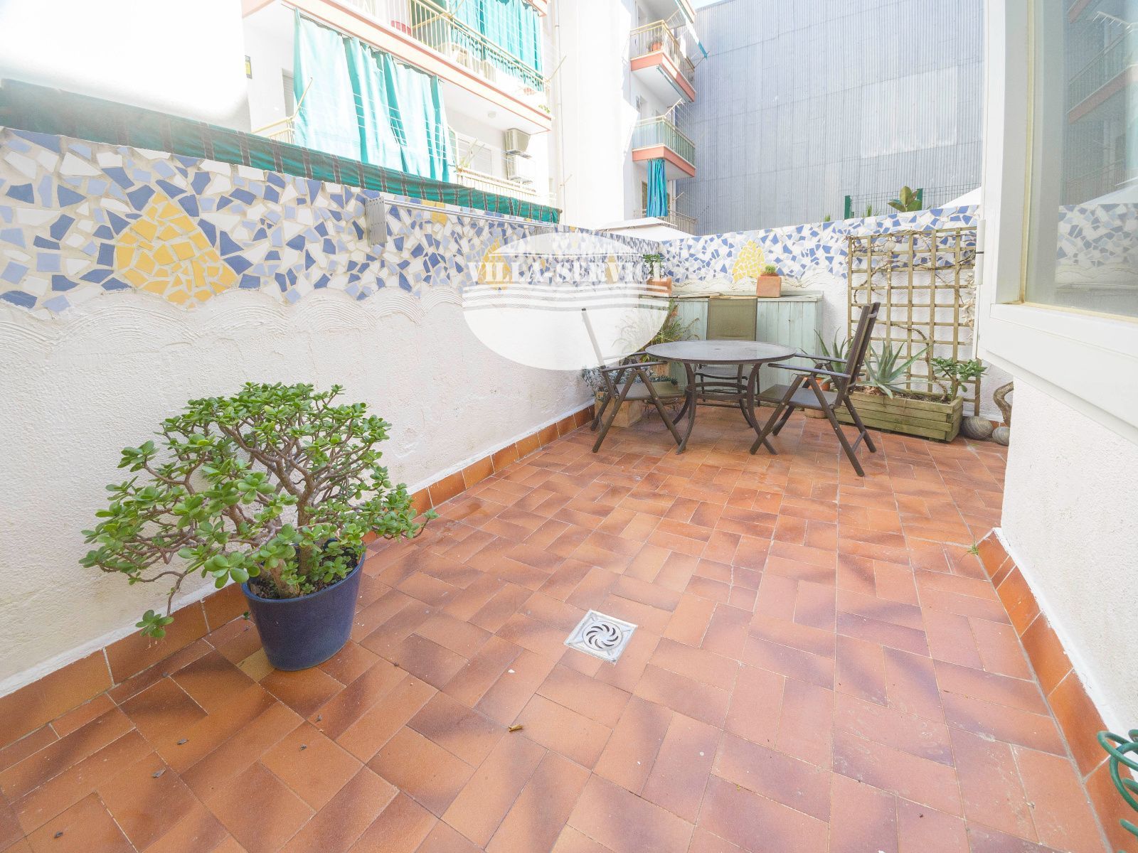 image PISO CENTRICO COMPLETAMENTE REFORMADO CERCA DEL MAR! 20