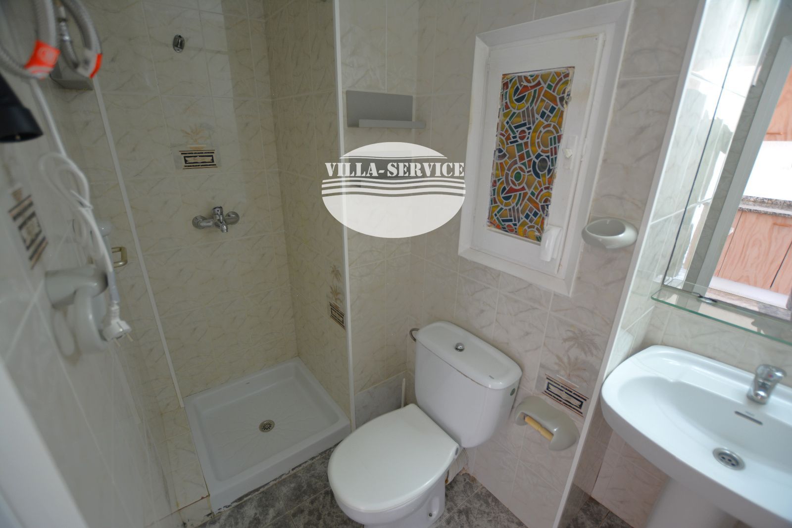 image Apartamento con terraza y ascensor en Segur de Calafell. 17
