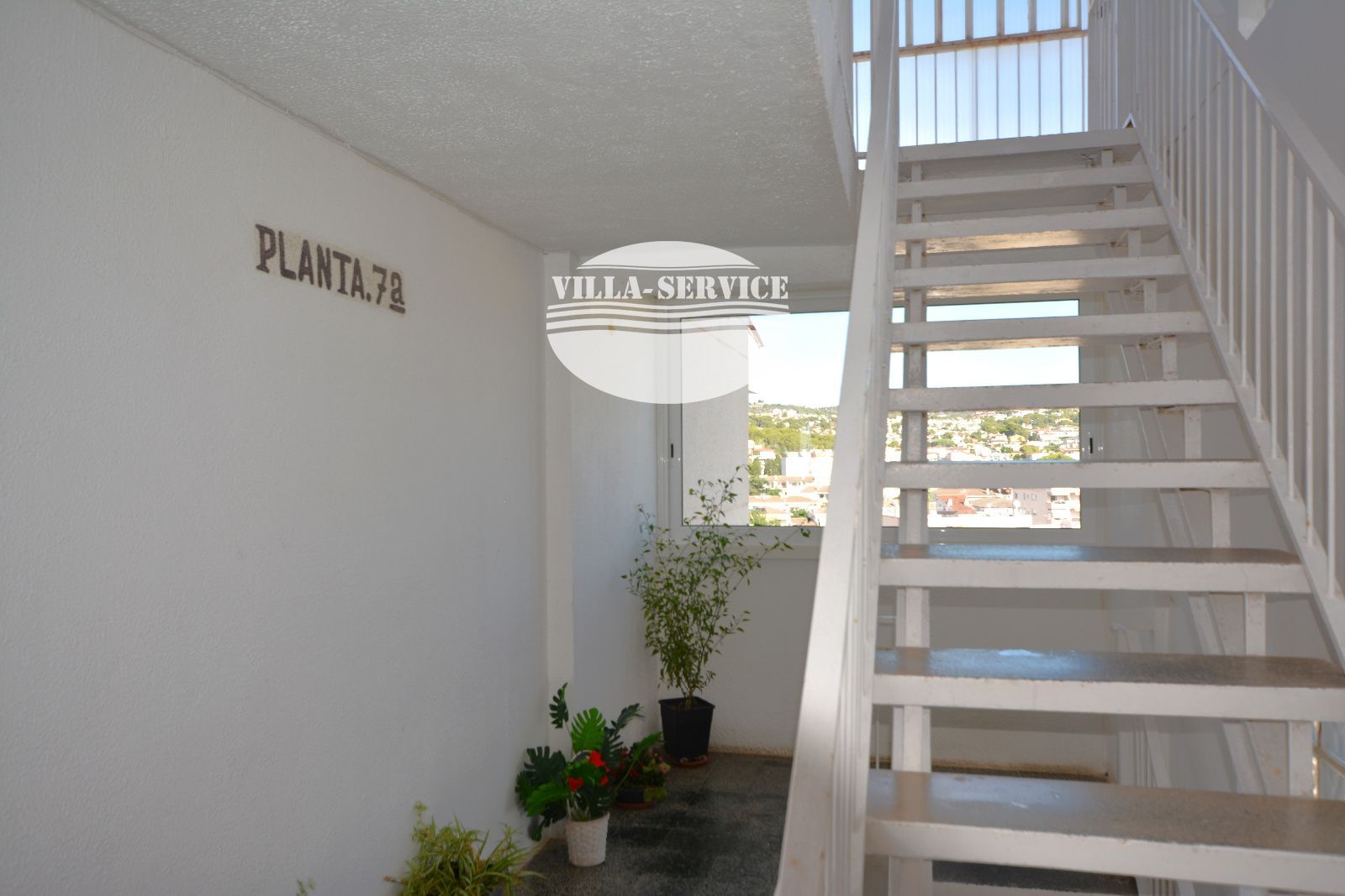 image Apartamento con terraza y ascensor en Segur de Calafell. 22