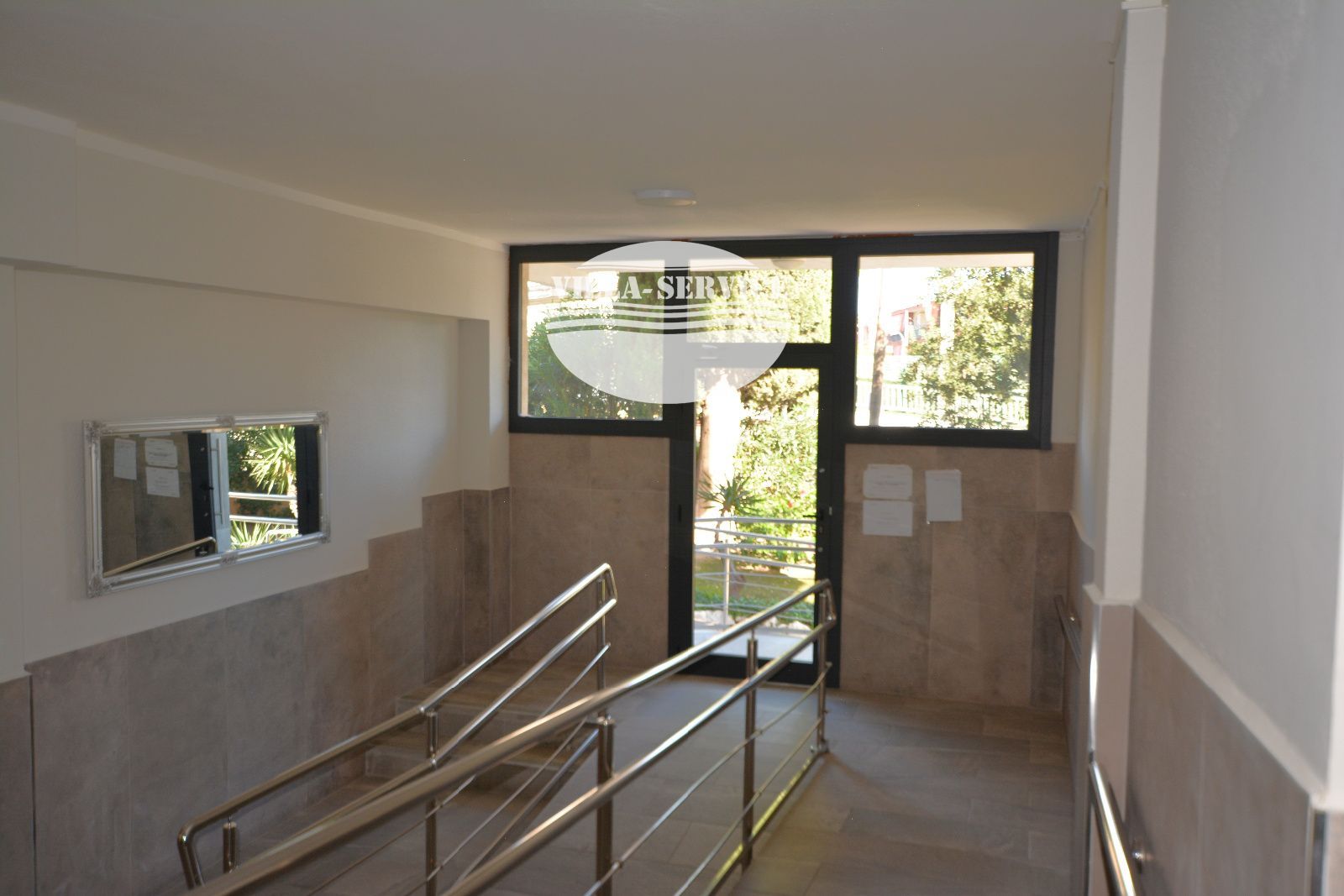 image Apartamento con terraza y ascensor en Segur de Calafell. 23