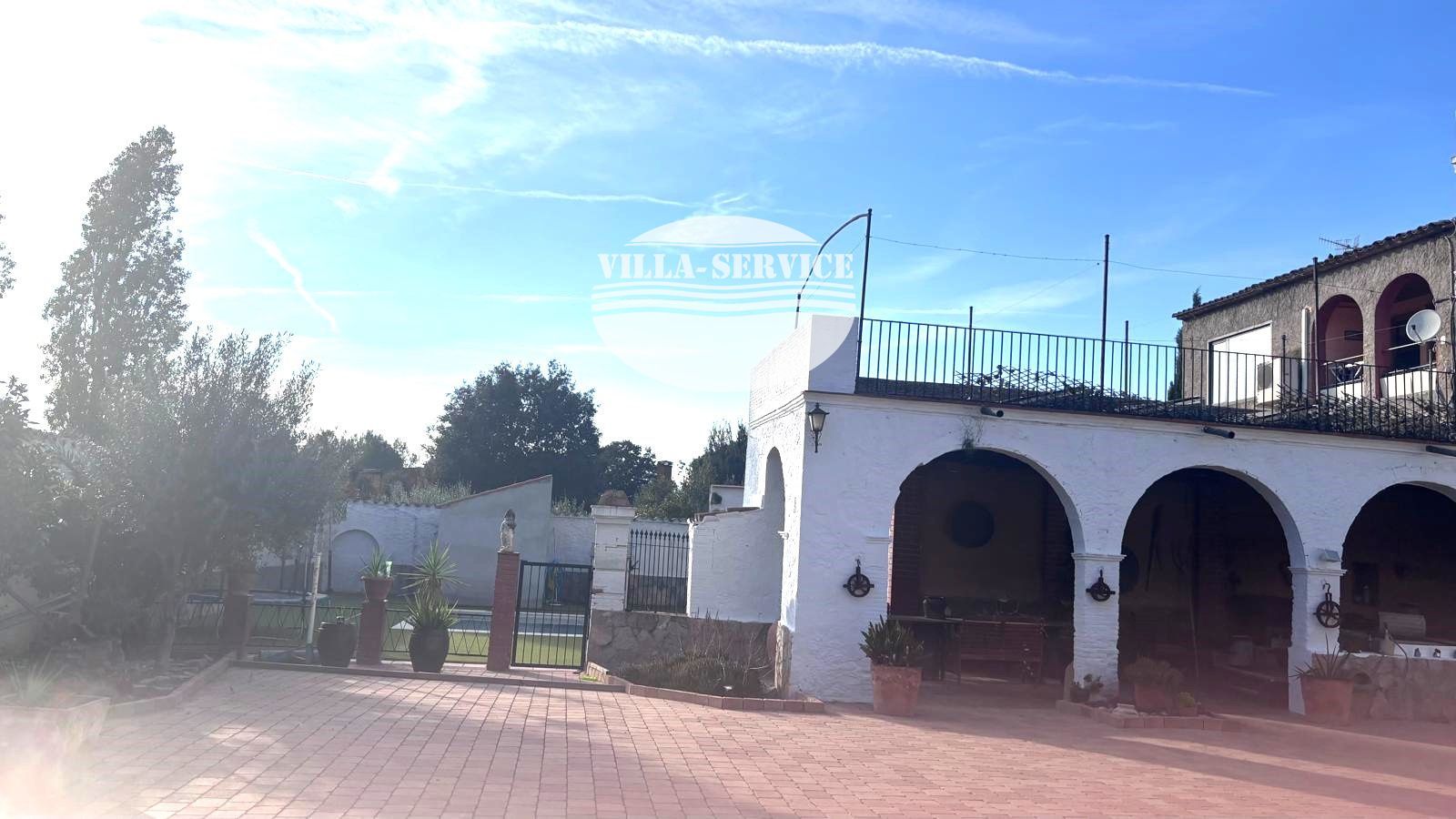 image MASIA CON VIÑEDOS A LA VENTA SANT SADURNI D`ANOIA 2