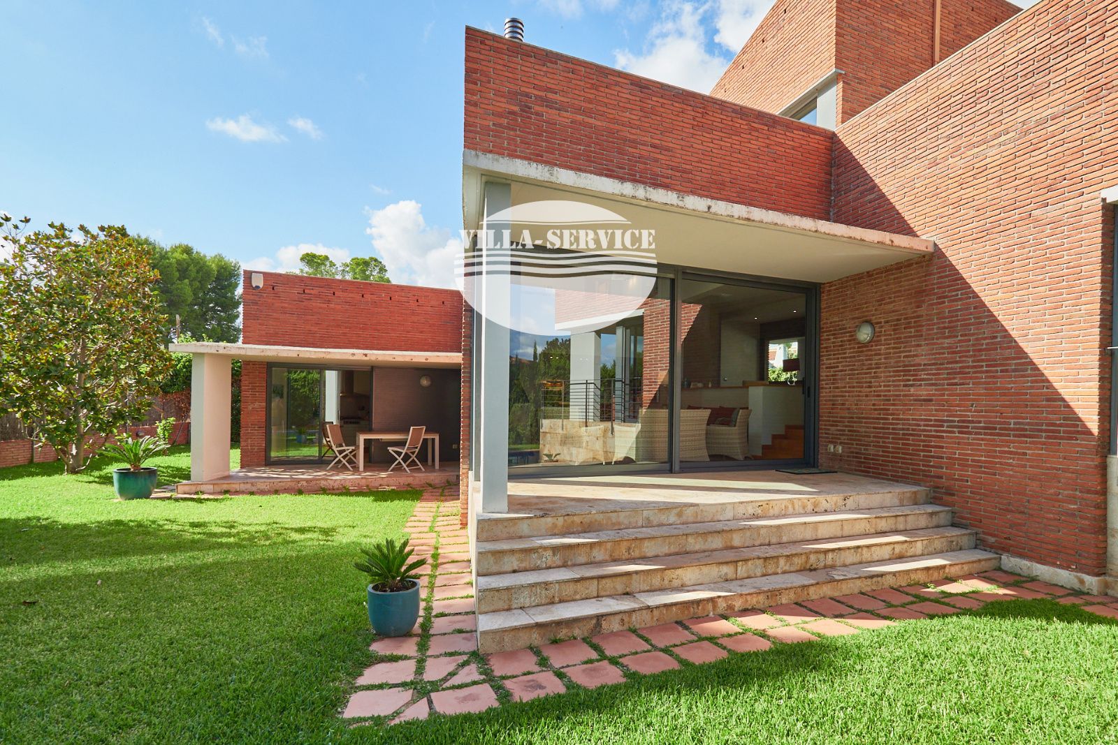 image EXCLUSIVIDAD Y ELEGANCIA EN CUNIT 3