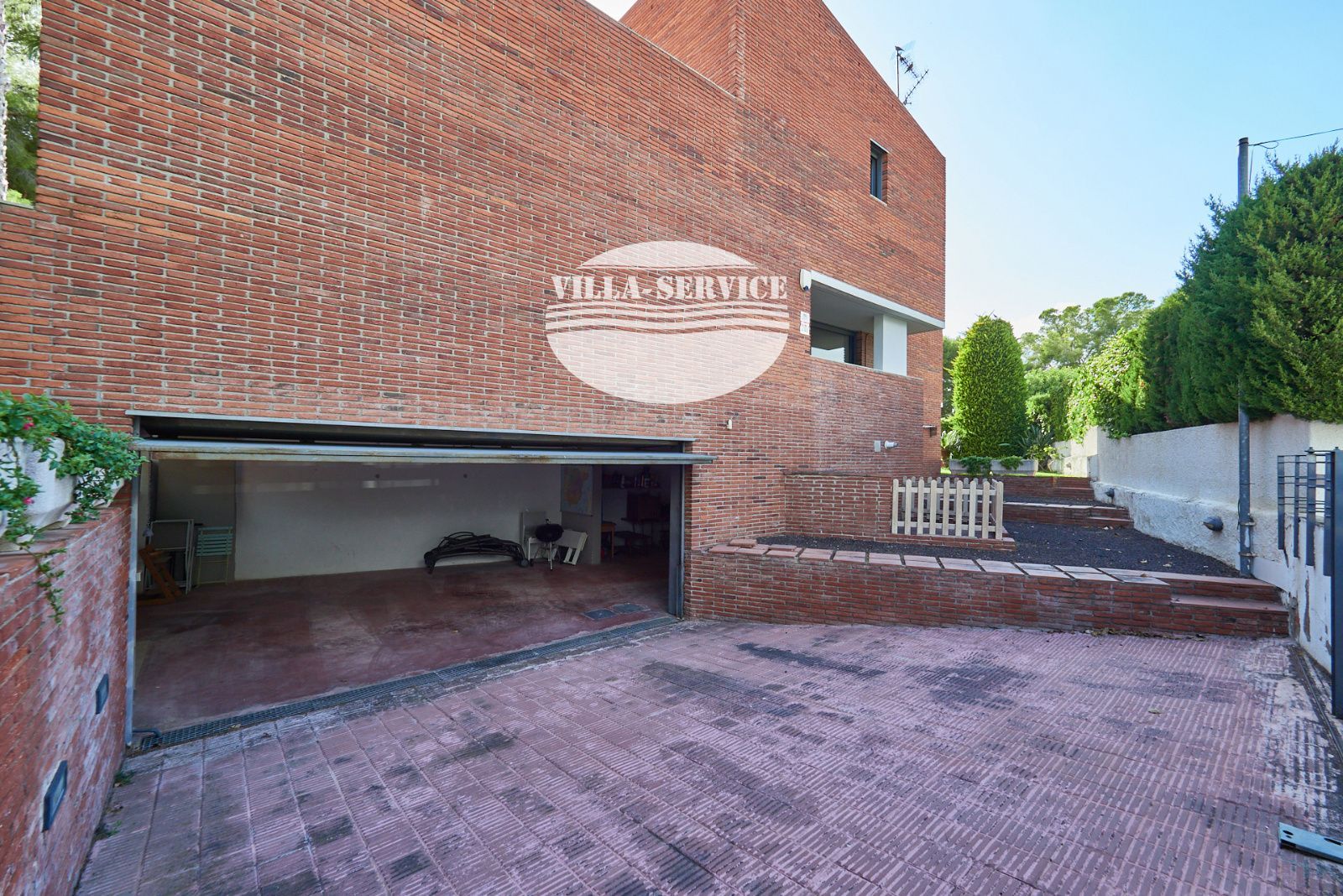 image EXCLUSIVIDAD Y ELEGANCIA EN CUNIT 63