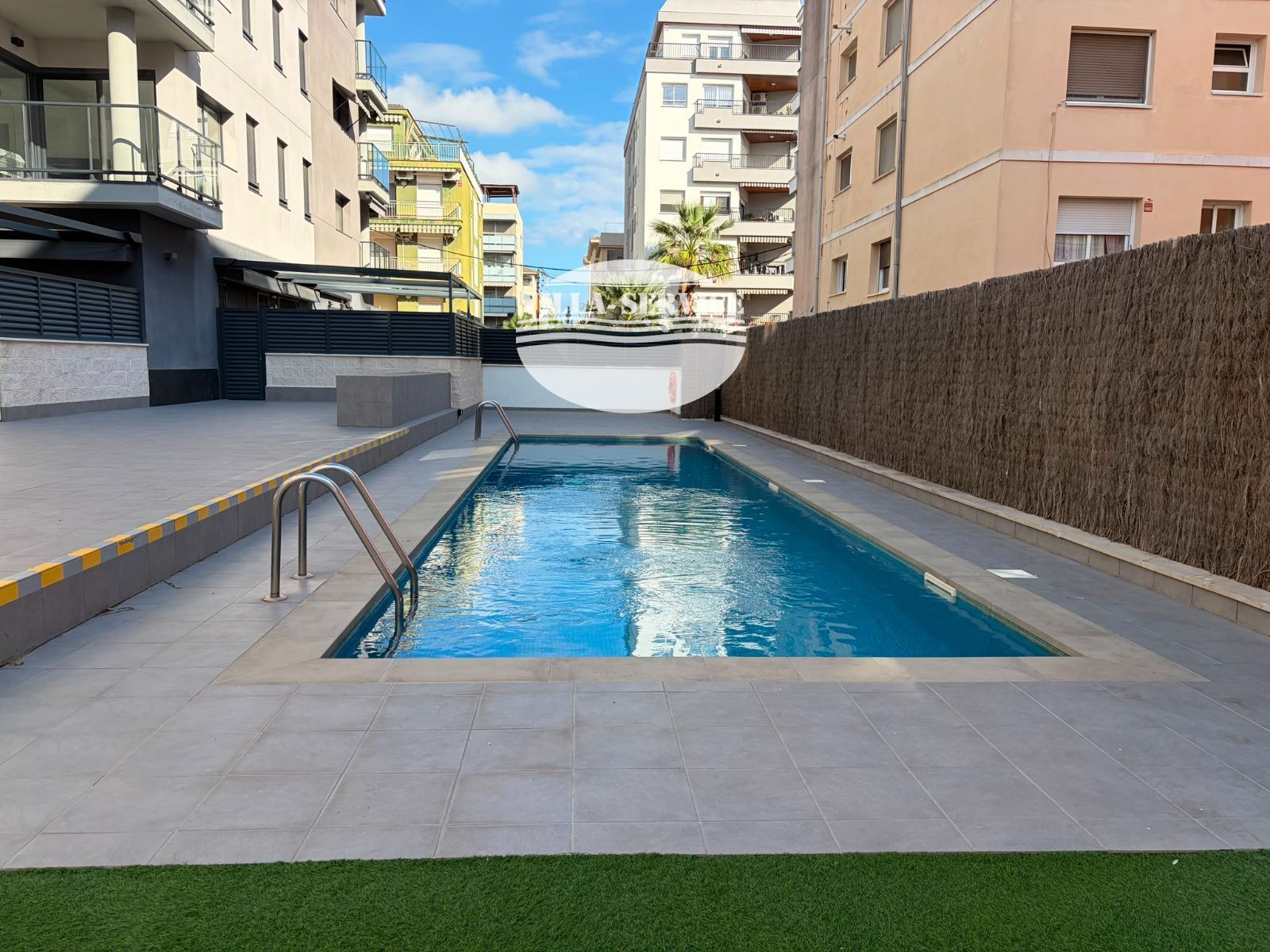image Piso prácticamente a estrenar en Segur playa 33